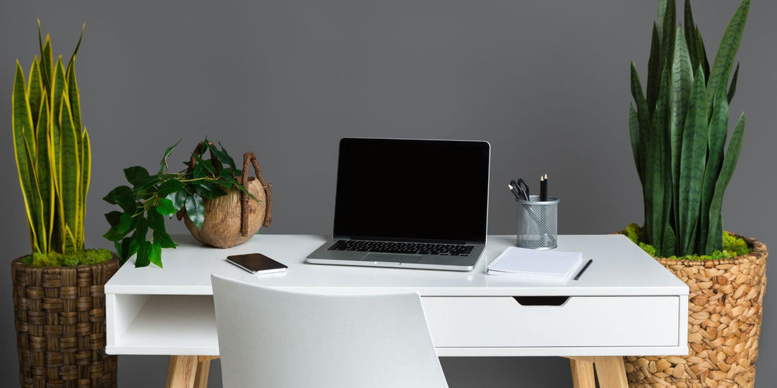 Esenciales para crear tu oficina en casa
