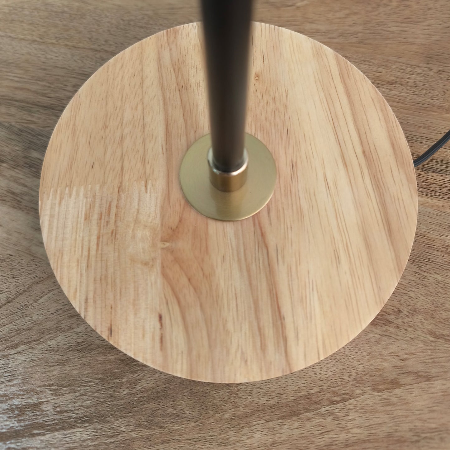 Lámpara de Mesa LED Moderna Negra Base Madera