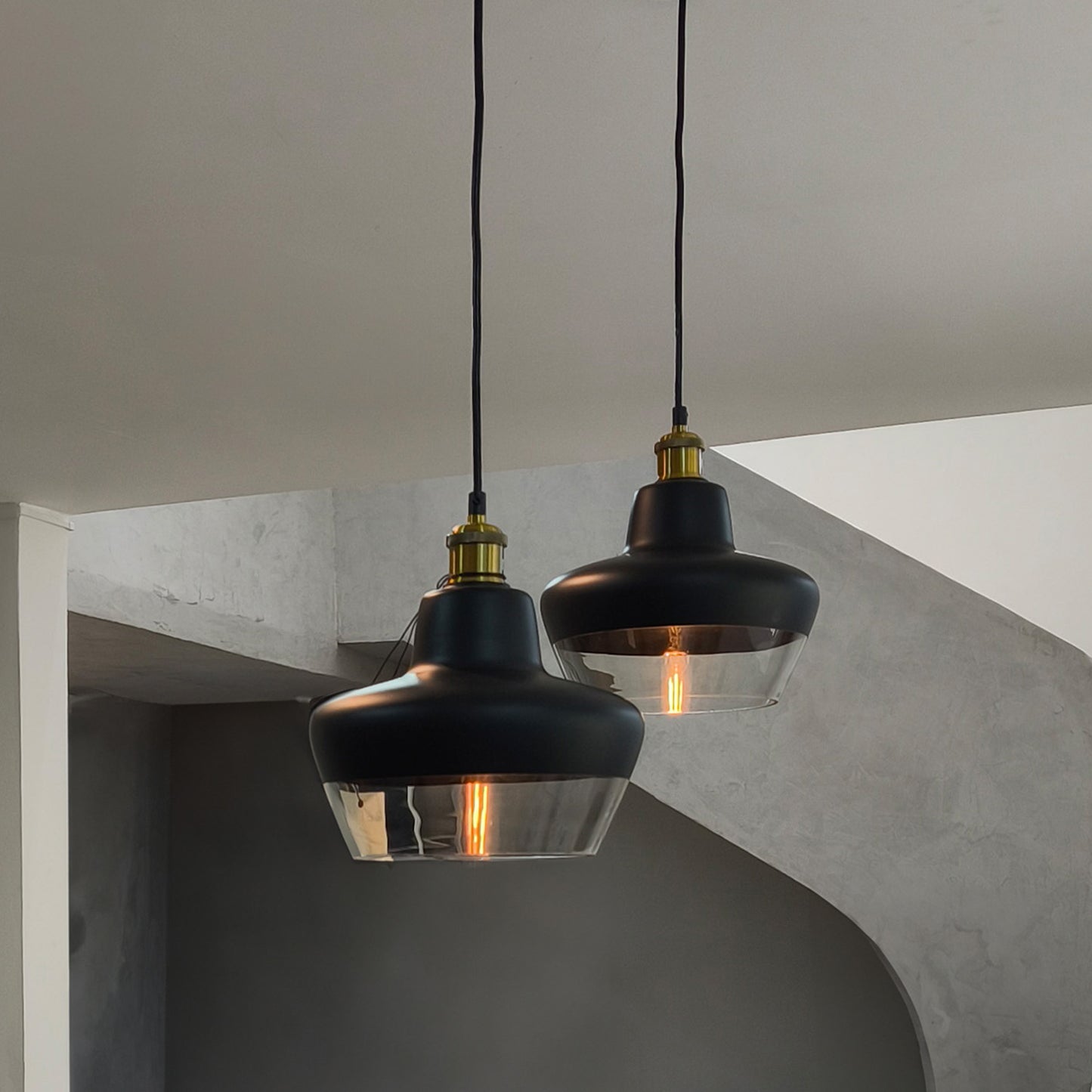 Lámpara de Techo LED Colgante Negra