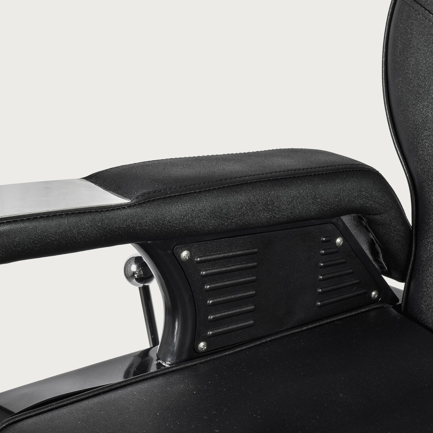 Silla Barbería Luxur Reclinable con Descansa Pies Negra