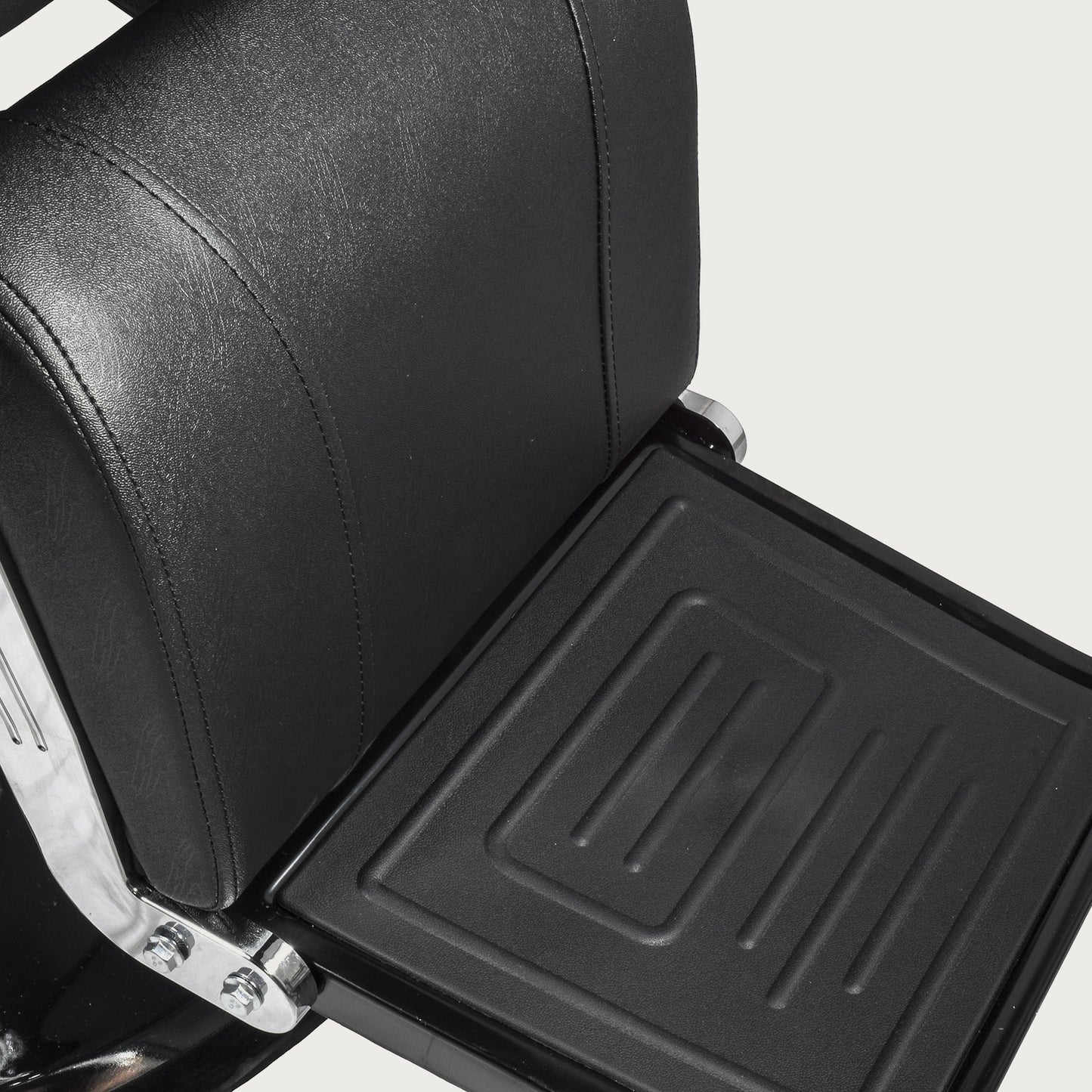 Silla Barbería Luxur Reclinable con Descansa Pies Negra