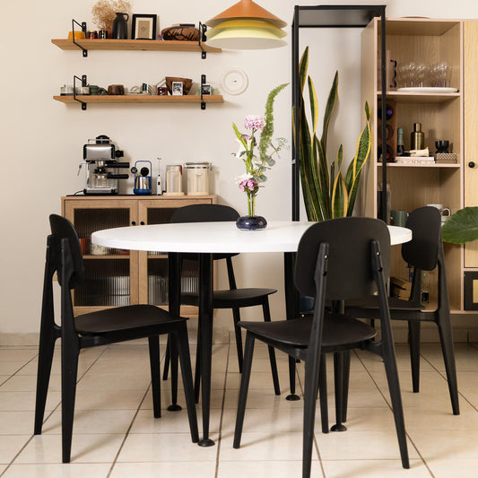 Set 4 Sillas de Comedor de Plástico Respaldo Ovalado Negro