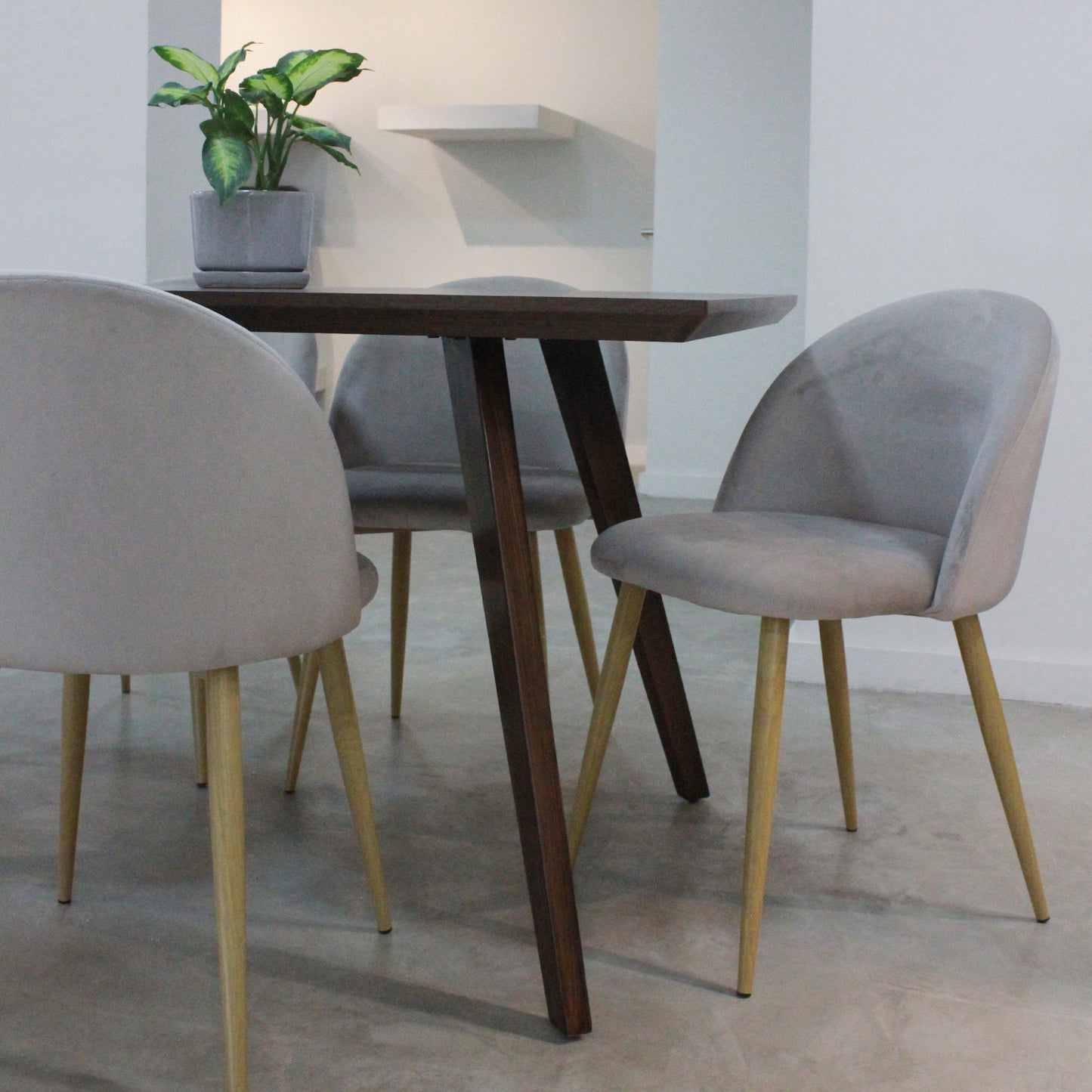 Mesa de Comedor Zuren 6 Personas Café Oscuro
