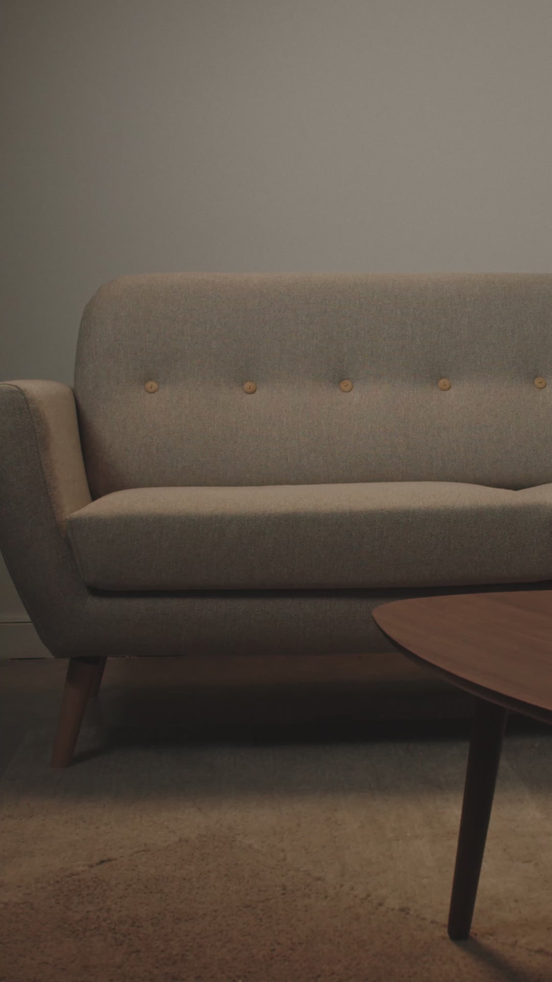 Sofá 3 Plazas Capena Respaldo Capitoné Gris